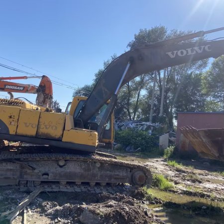 沃尔沃EC290履带式挖掘机