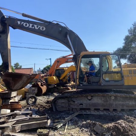 沃尔沃EC290履带式挖掘机