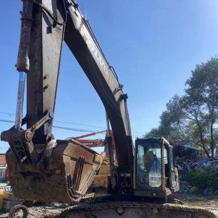 沃尔沃EC290履带式挖掘机