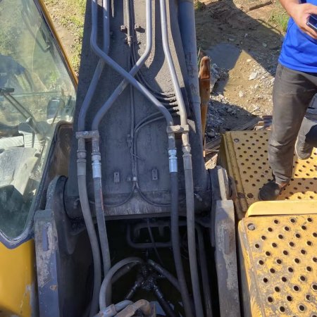 沃尔沃EC290履带式挖掘机