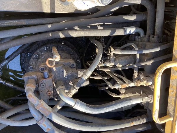 沃爾沃EC290履帶式挖掘機(jī)