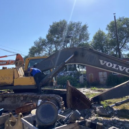 沃尔沃EC290履带式挖掘机