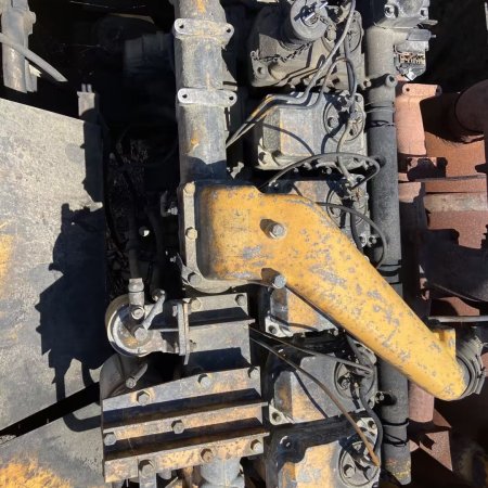 现代R450履带式挖掘机