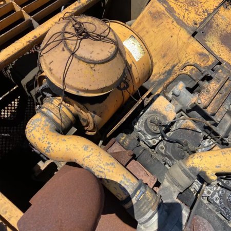 现代R450履带式挖掘机