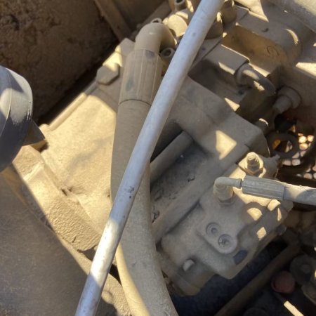 现代R450履带式挖掘机