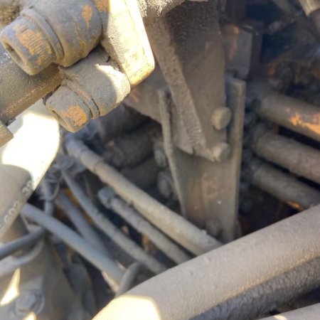 现代R450履带式挖掘机