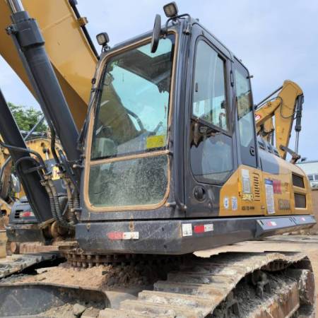 徐工XE380DK MAX履带式挖掘机