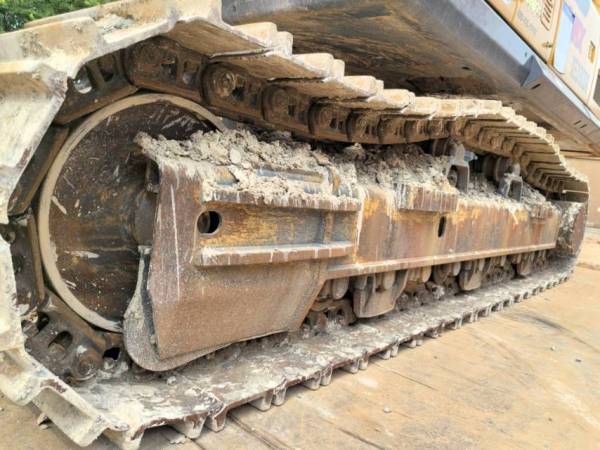 徐工XE380DK MAX履帶式挖掘機