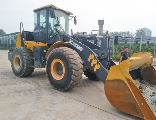 徐工LW500FV轮式装载机