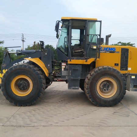 徐工LW500FV轮式装载机