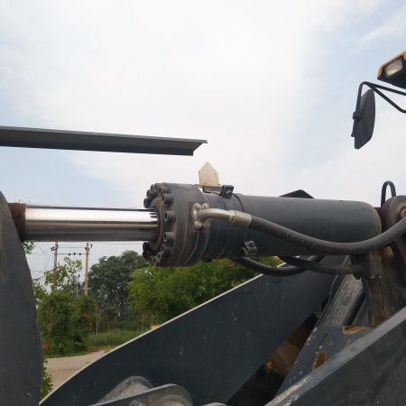 徐工LW500FV轮式装载机