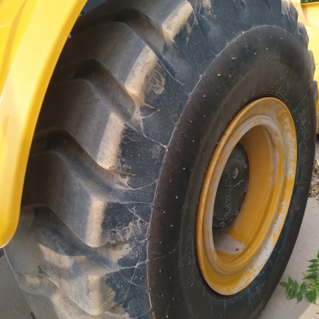 徐工LW500FV轮式装载机