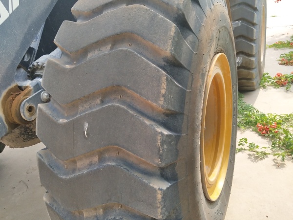 徐工LW500FV輪式裝載機