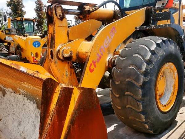 國機(jī)常林955N輪式裝載機(jī)