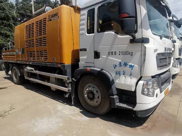 徐工HBC10040K混凝土車(chē)載泵