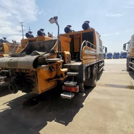 徐工HBC10040K混凝土车载泵