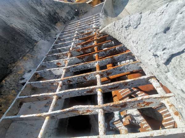 徐工HBC10040K混凝土車(chē)載泵