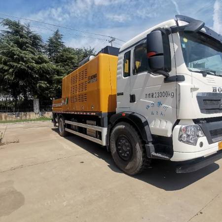 徐工HBC10050K混凝土车载泵