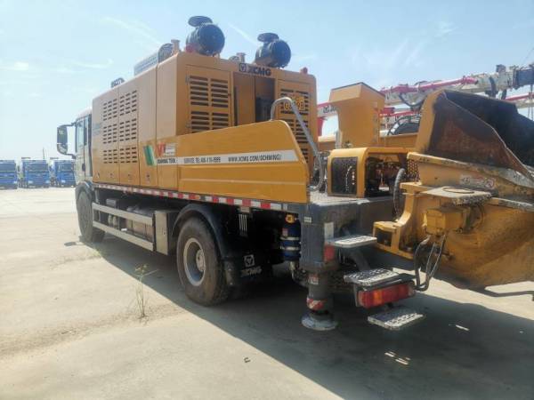 徐工HBC10050K混凝土車載泵