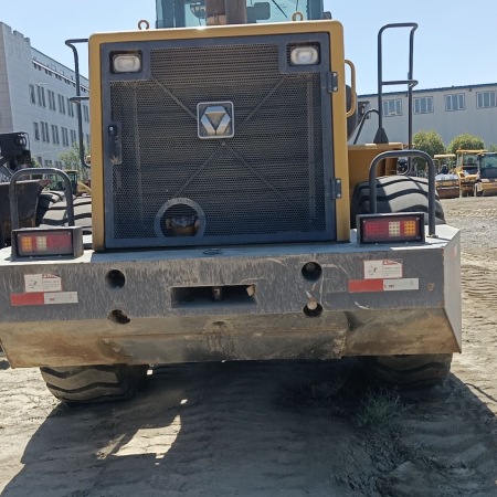 徐工LW550KV轮式装载机