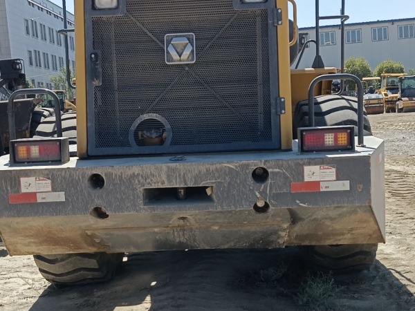 徐工LW550KV輪式裝載機