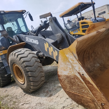 徐工LW500FV轮式装载机