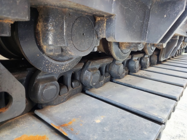 徐工XR240E旋挖鉆機(jī)