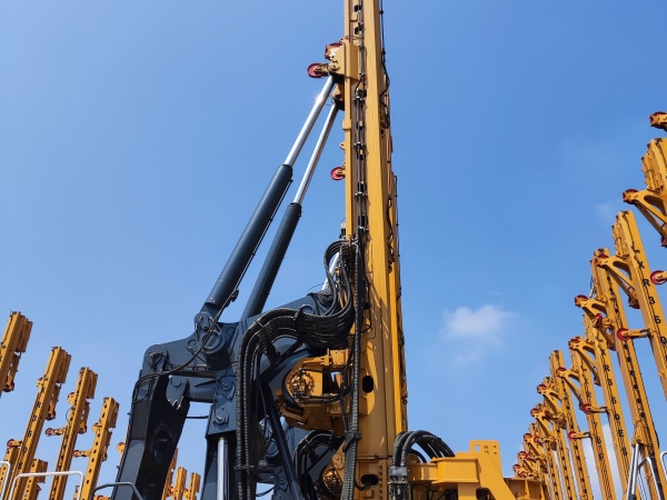 徐工XR400E旋挖鉆機(jī)
