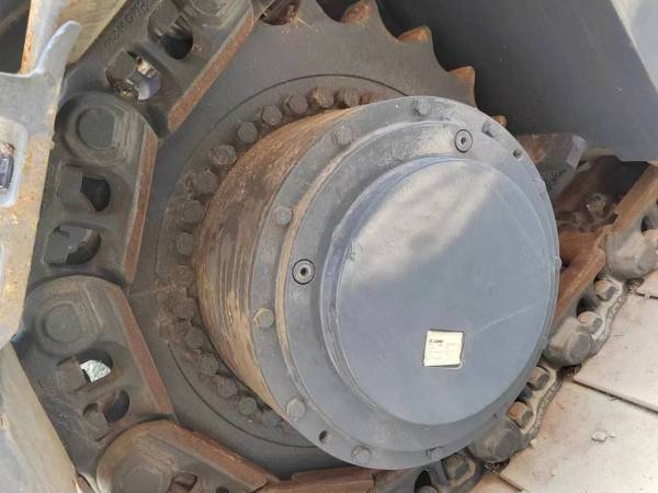 徐工XR280D旋挖鉆機(jī)