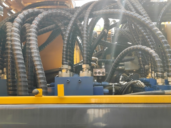 徐工XR280D旋挖鉆機(jī)