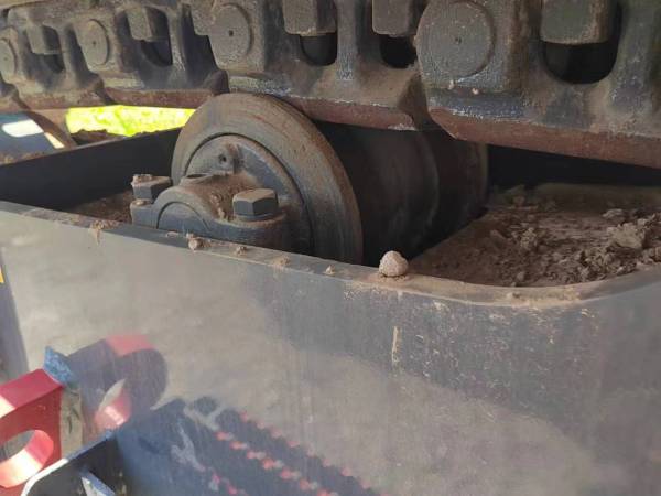 徐工XR220D旋挖鉆機(jī)