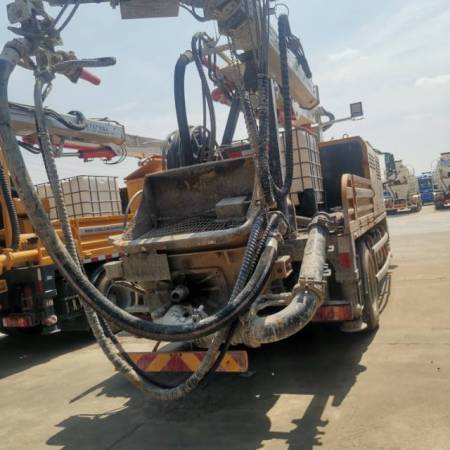 徐工HPC30KI喷浆车