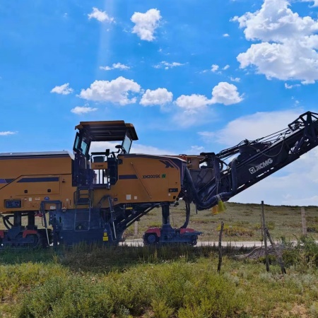 徐工XM2005K铣刨机