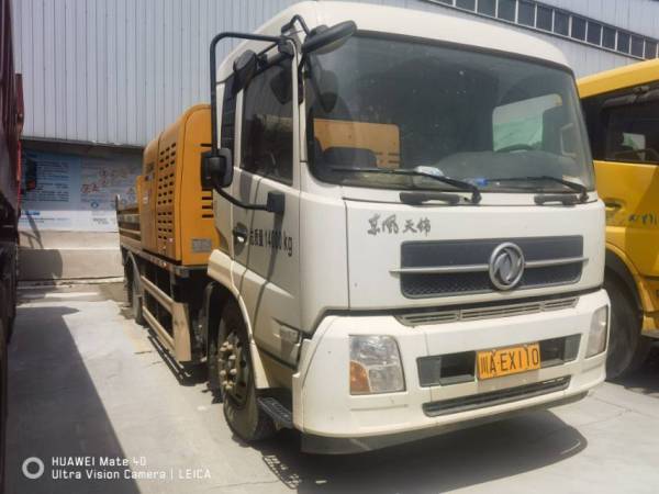 徐工HBC10018K混凝土車載泵