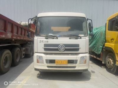 徐工HBC10018K混凝土車載泵