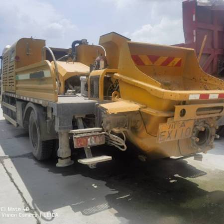 徐工HBC10018K混凝土车载泵