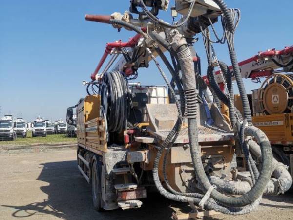 徐工HPC30KI噴漿車