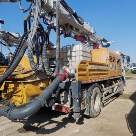 徐工HPC30KI喷浆车