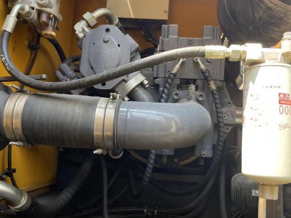 徐工XR280D旋挖鉆機