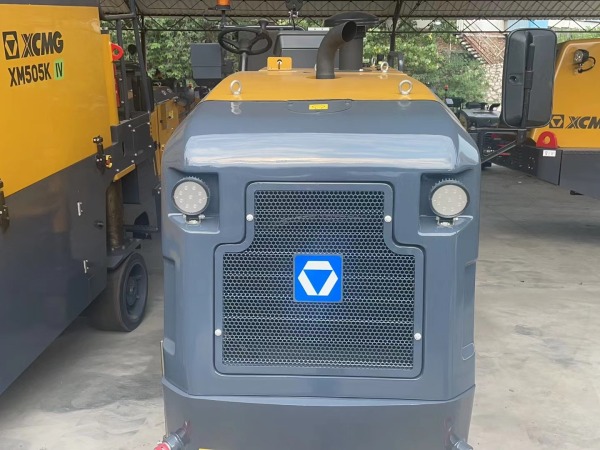 徐工XM405S銑刨機