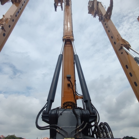 徐工XR220D旋挖钻机