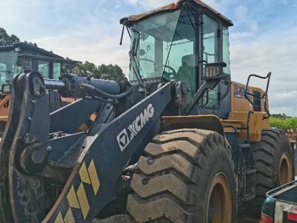 徐工LW500HV輪式裝載機(jī)