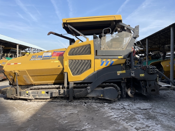 徐工RP1655T攤鋪機(jī)