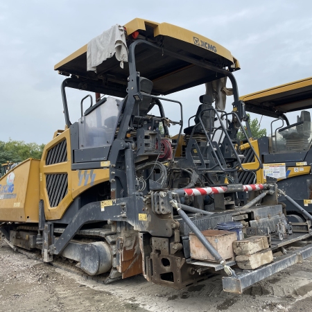 徐工RP1655T摊铺机