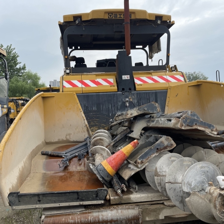 徐工RP1655T摊铺机