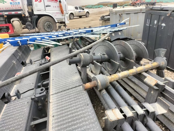 徐工RP1655攤鋪機(jī)