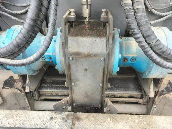 徐工RP1655攤鋪機(jī)