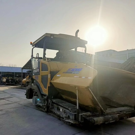 徐工RP1655T摊铺机