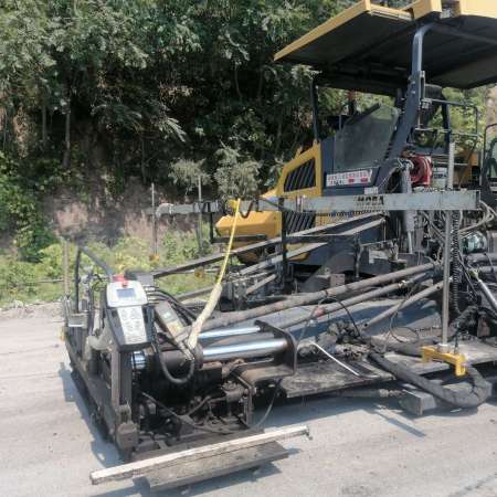 徐工RP1655T摊铺机