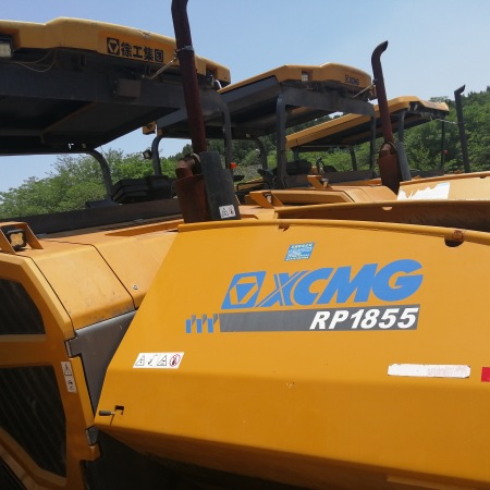 徐工RP1655T摊铺机